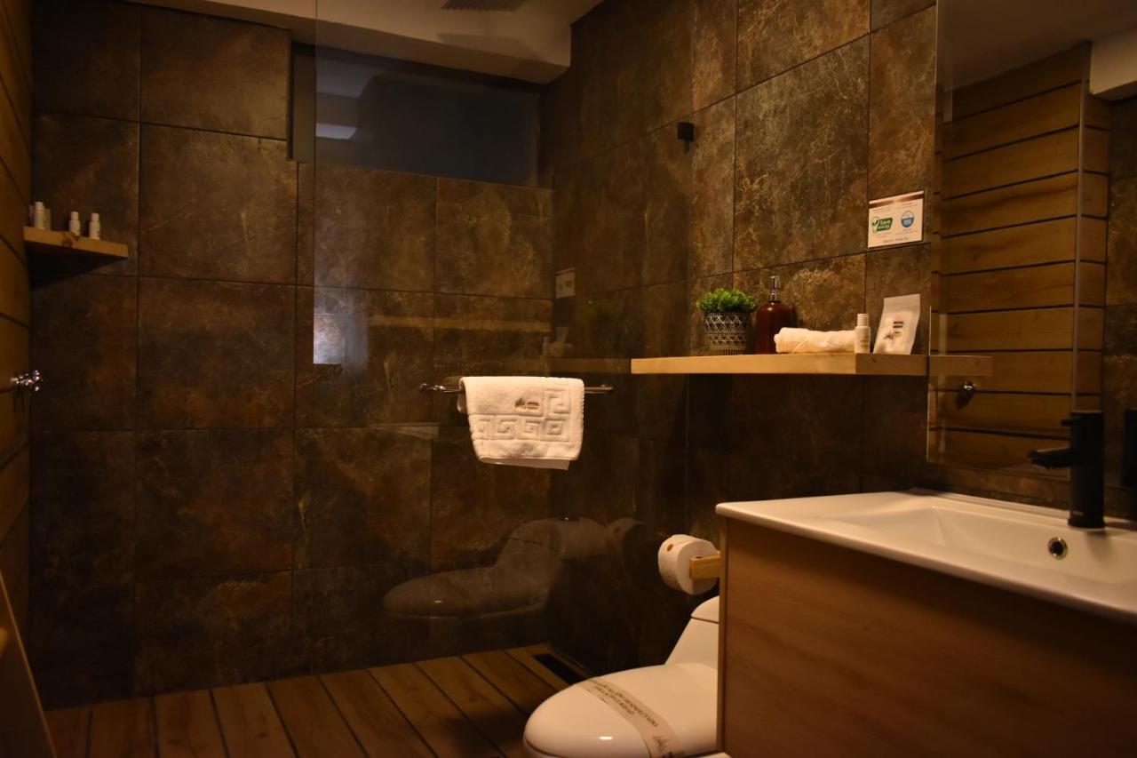 Hotel Vaway كوينكا المظهر الخارجي الصورة