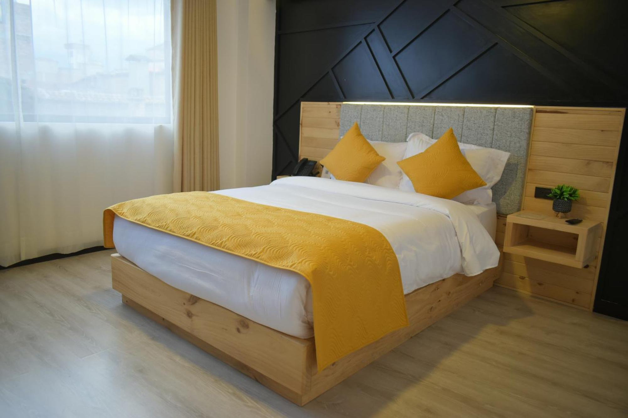 Hotel Vaway كوينكا المظهر الخارجي الصورة