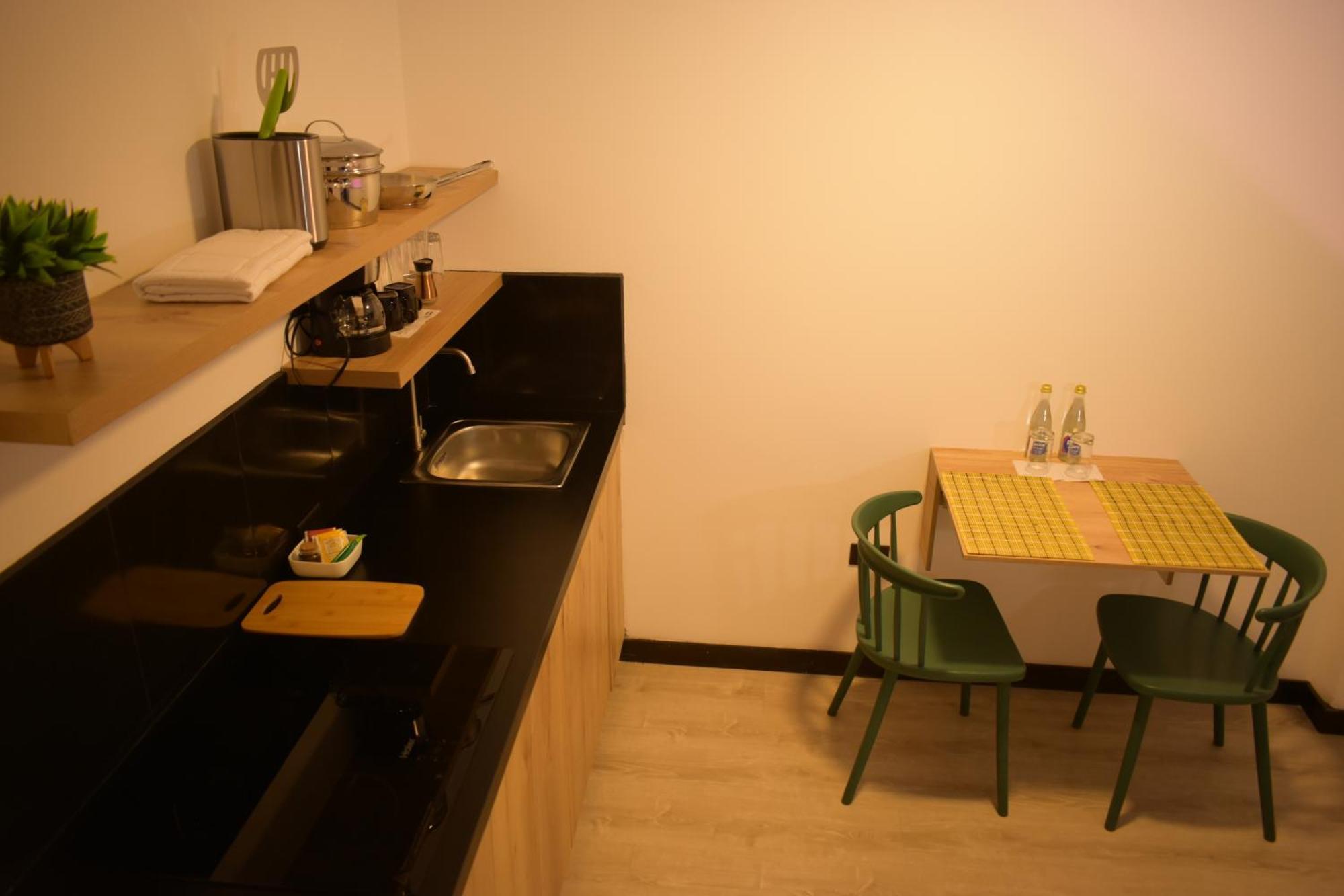 Hotel Vaway كوينكا المظهر الخارجي الصورة